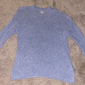 BLUE SWEATER